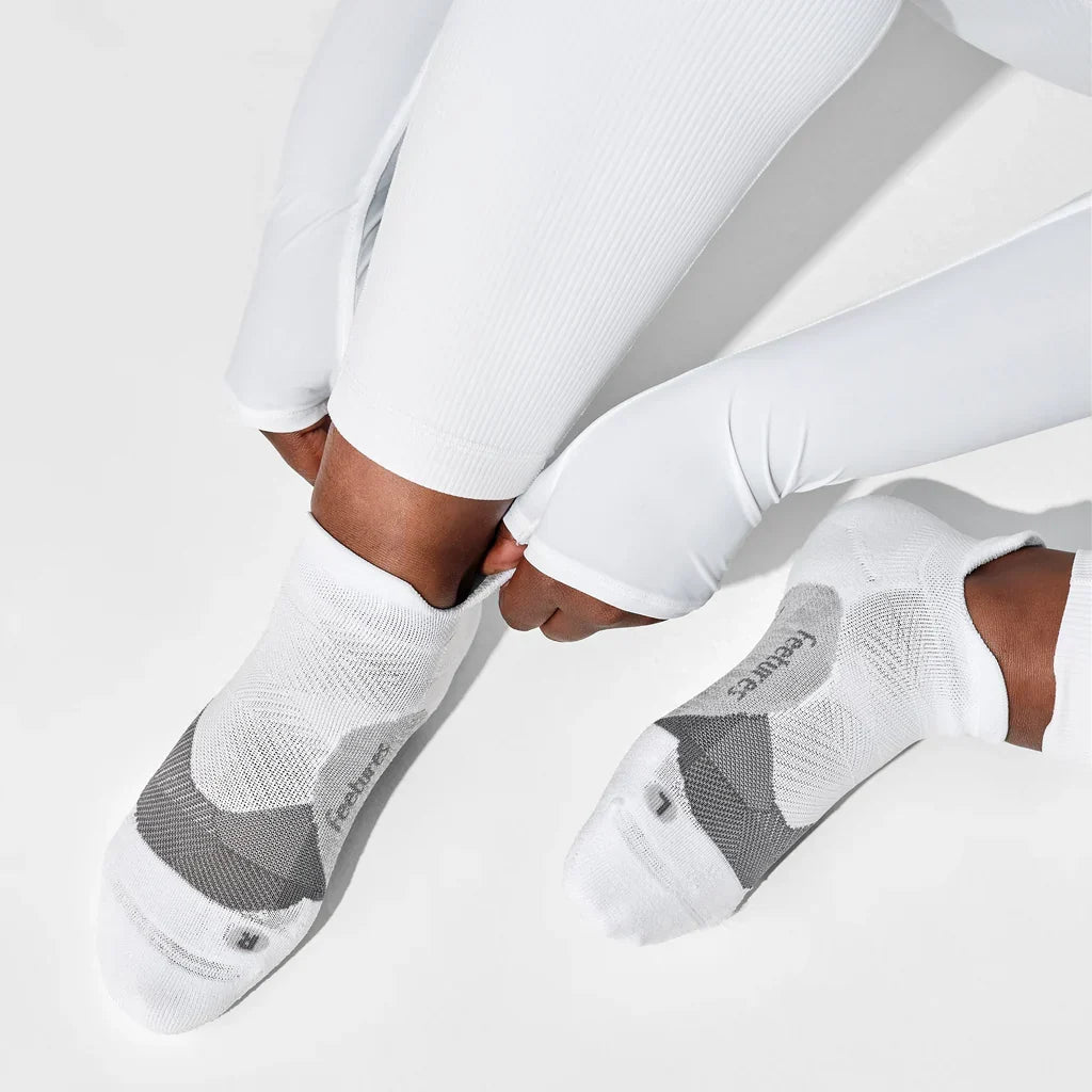 Feetures Sock Elite Light Cushion Tab