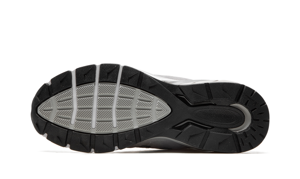 990 V5 "Grey" M990GL5