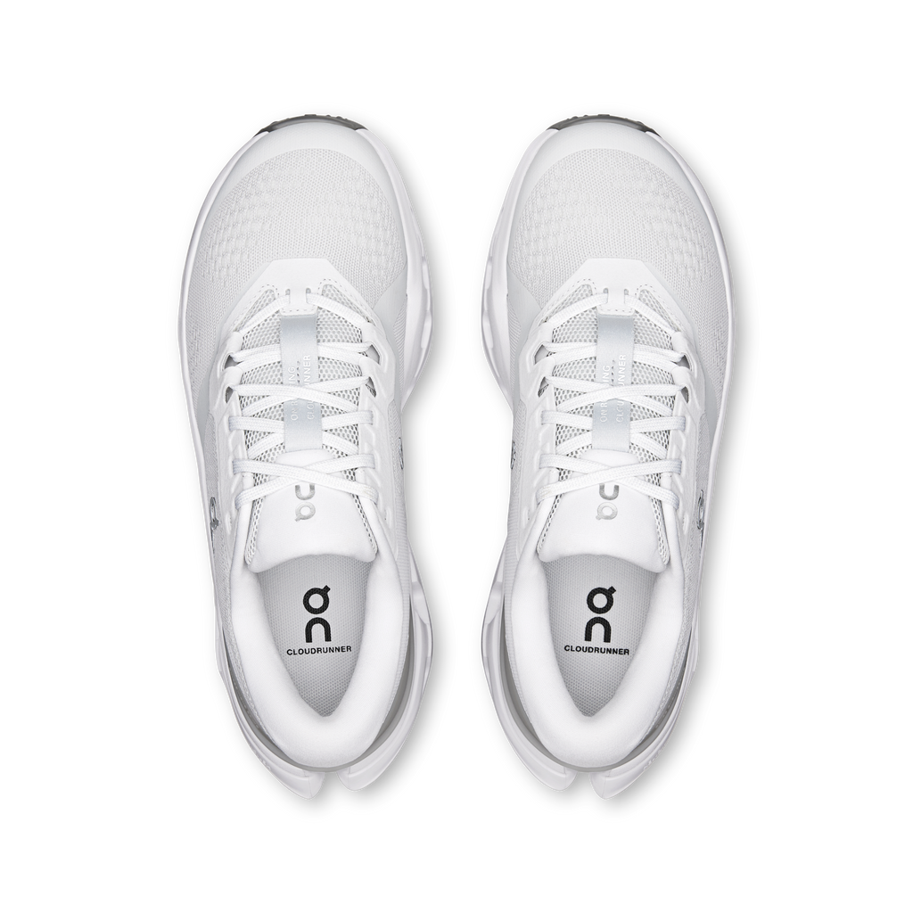 On Running Women's Cloudrunner 3