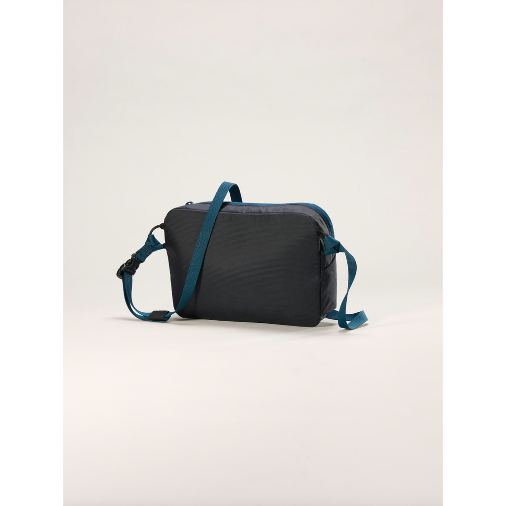 Arc'teryx Heliad Crossbody Bag in Lodestar