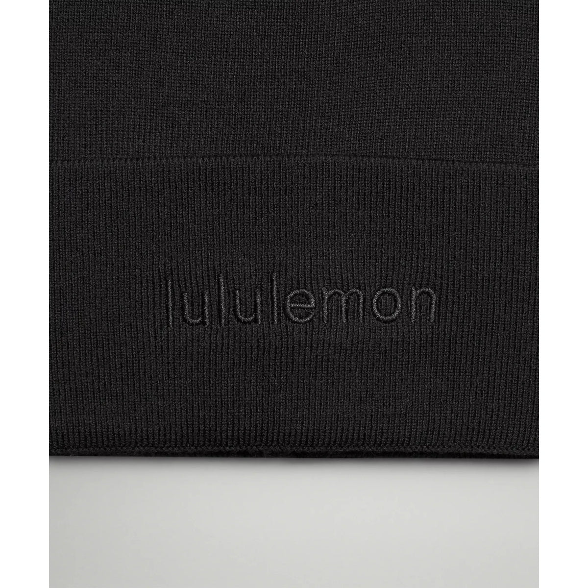 Lululemon Warm Revelation Beanie Wordmark in Black