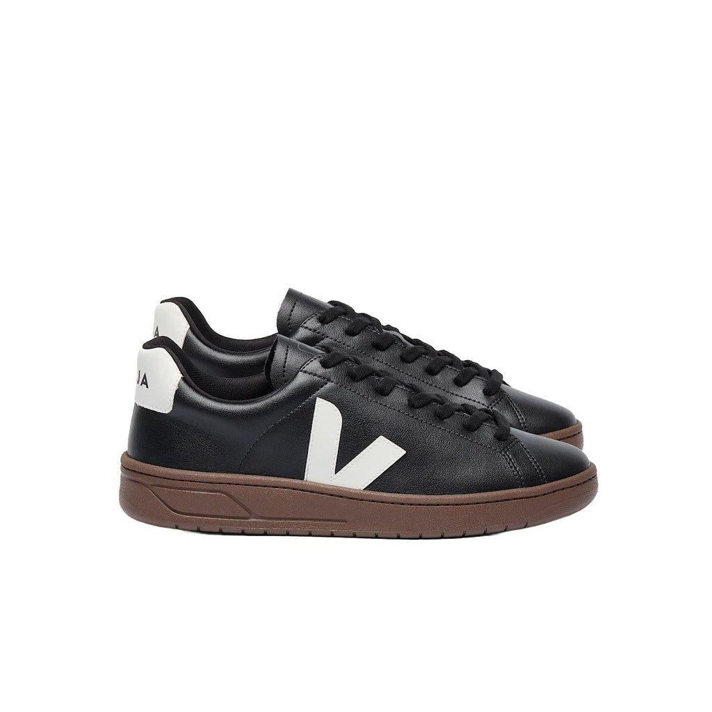 Veja Men's Urca CWL in Black White