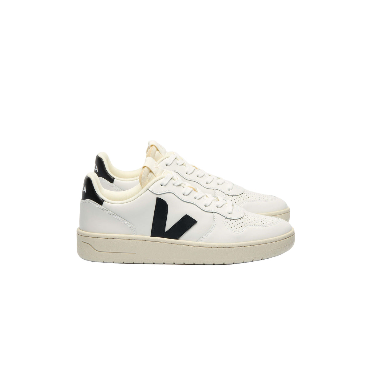 Veja Women's V-10 CWL in White Black