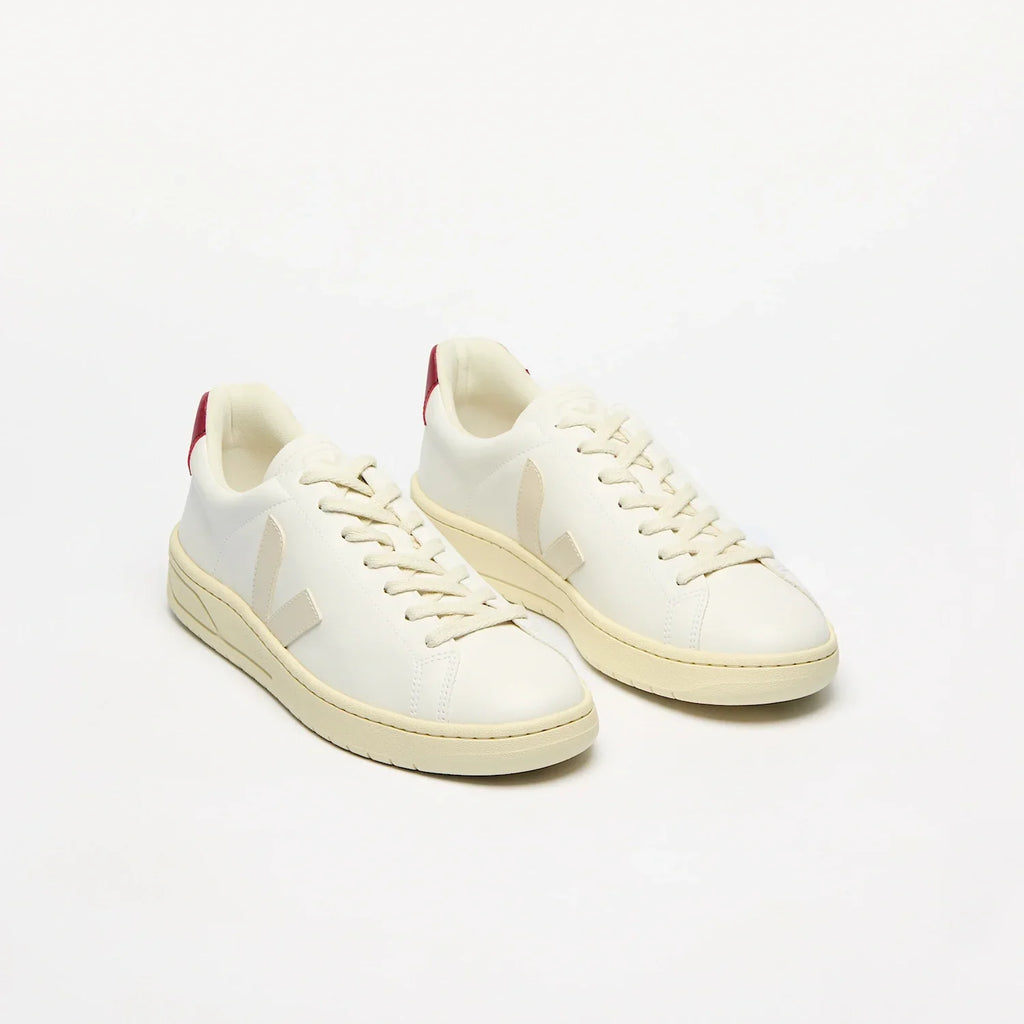 Veja Women's URCA CWL in White Pierre Marsala